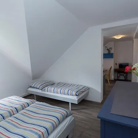 U Hudecku * 자도프